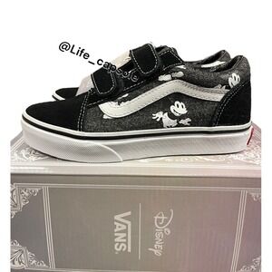 Size 13 Kids Vans Disney Mickey x Old Skool VEL-C Family Mouse VN000VHEBMB Youth